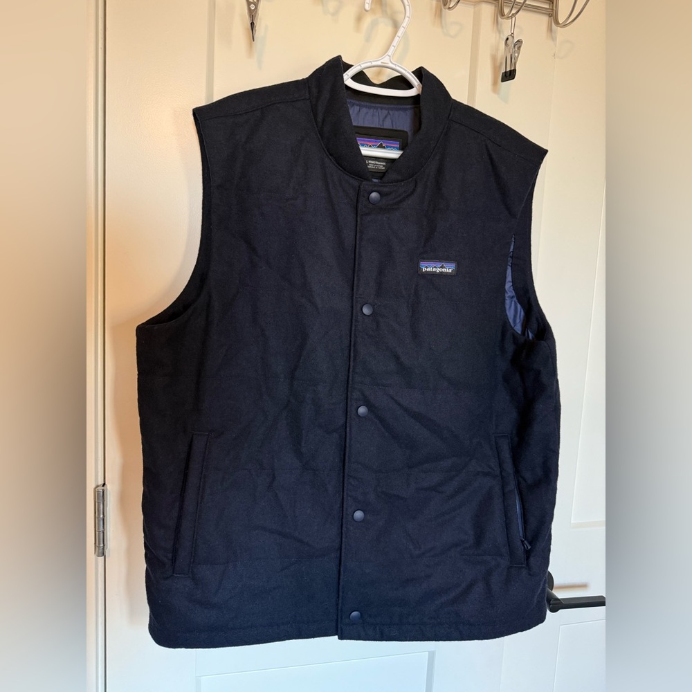 Patagonia
RECYCLED WOOL VEST MEN'S